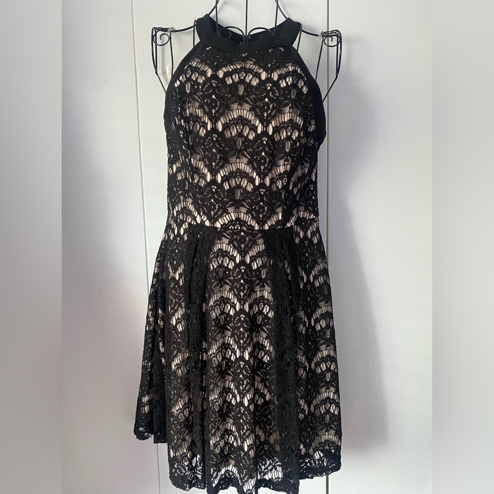 💃 NWT Speechless Black Fit & Flare Halter Dress Size M